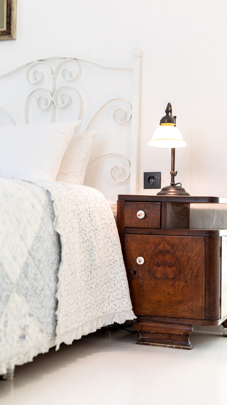 iki-yatakli-bagce-manzarali-oda (5)